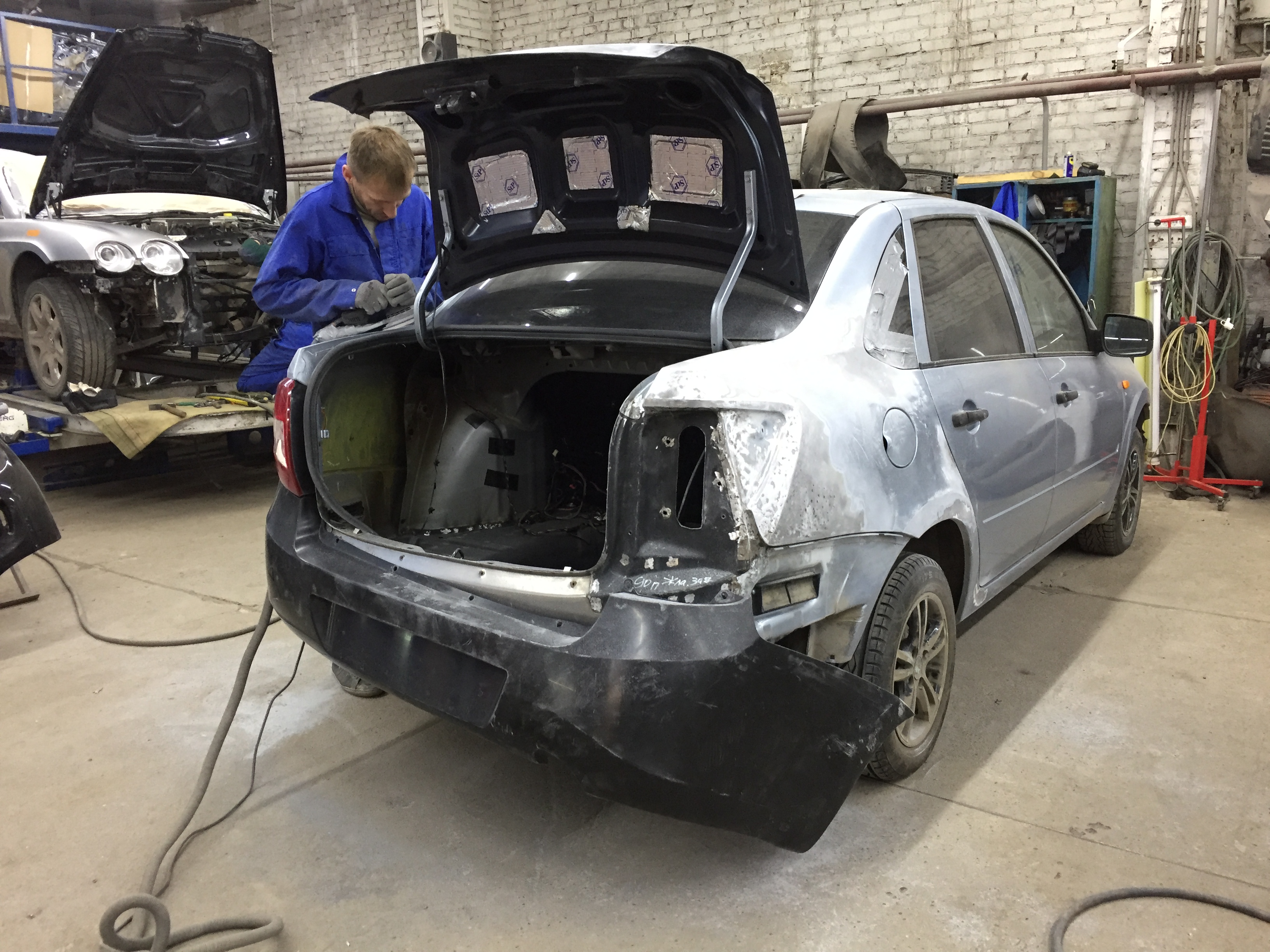 Ремонт кузовной Lada Granta